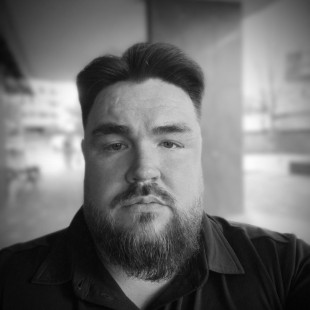 Антон Фролов
